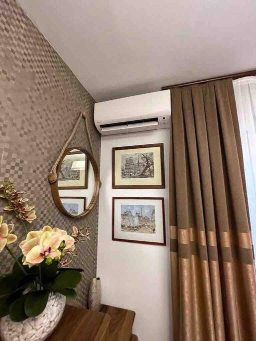 New Luxury 3-Bedroom Apartment เซโกเวีย ภายนอก รูปภาพ